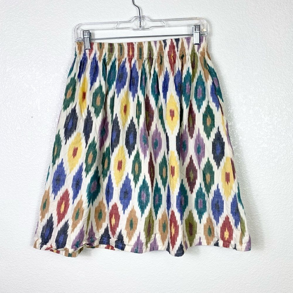 Muny White Colorful Ikat Pattern A Line Knee Length Skirt